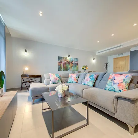 The Chic & Fabulous St Julians Apts With Terraces Lejlighed