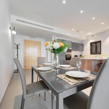 The Chic & Fabulous St Julians Apts With Terraces Apartment